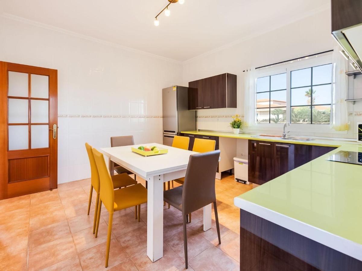 Belvilla By Oyo Chalet En Tuineje Para 6 Personas Habitación foto